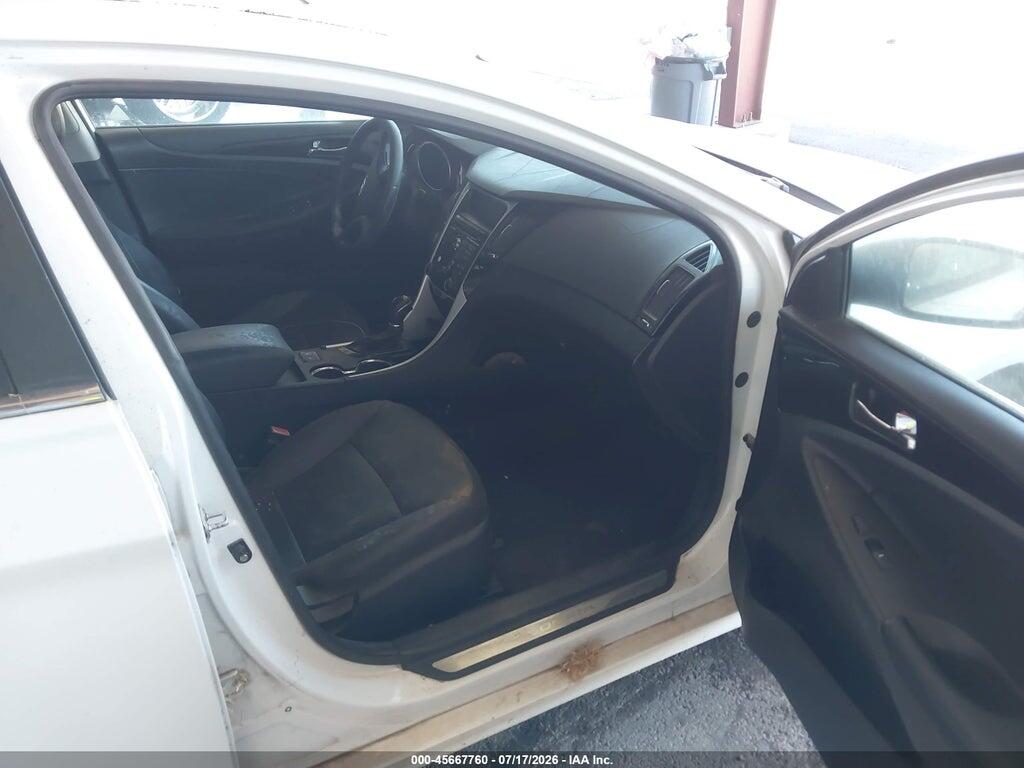 5NPEC4AC6BH296774 2011 HYUNDAI SONATA photo no. 5