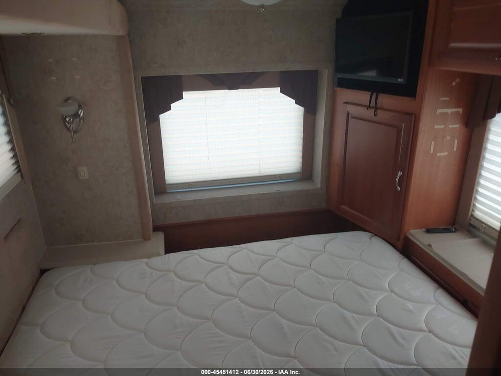 5B4MP67G463415273 2006 WORKHORSE CUSTOM CHASSIS MOTORHOME CHASSIS photo no. 8