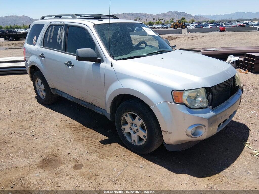 1FMCU0DG2BKA14803 2011 FORD ESCAPE photo no. 1