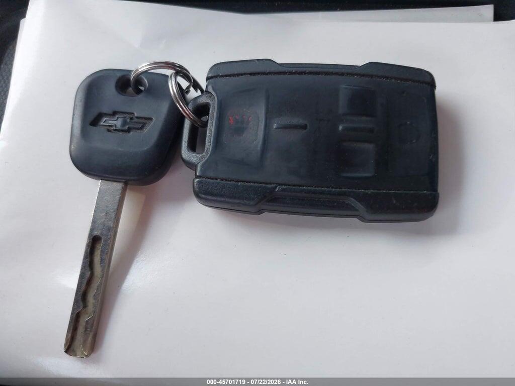 3GCUKREC7HG229088 2017 CHEVROLET SILVERADO 1500 photo no. 11