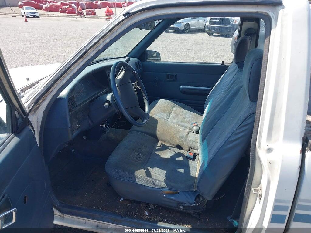 JT4VN82D7K5000346 1989 TOYOTA PICKUP photo no. 8