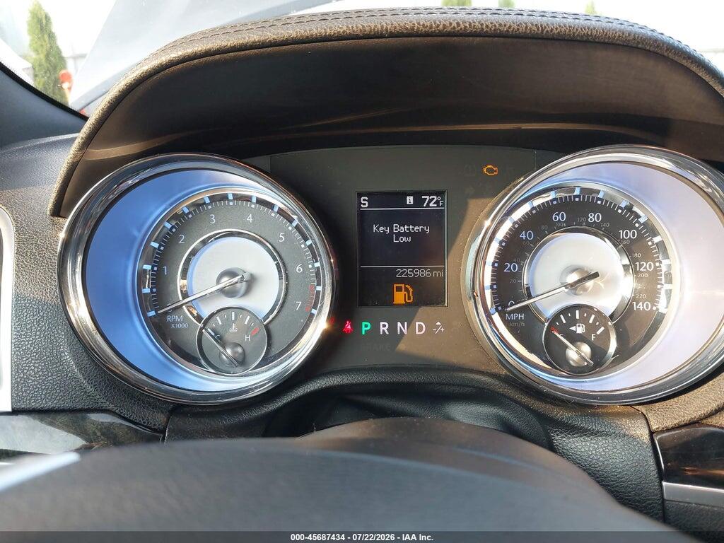 2C3CA5CG9BH537825 2011 CHRYSLER 300 photo no. 7