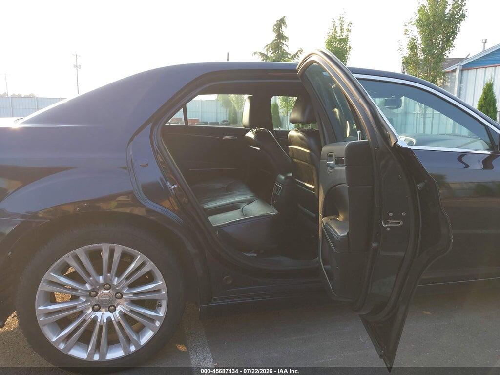 2C3CA5CG9BH537825 2011 CHRYSLER 300 photo no. 8