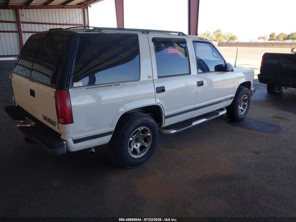 1GNEK13R4WJ316754 1998 CHEVROLET TAHOE photo no. 4