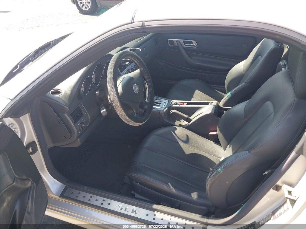 WDBKK49F23F289917 2003 MERCEDES-BENZ SLK 230 photo no. 8