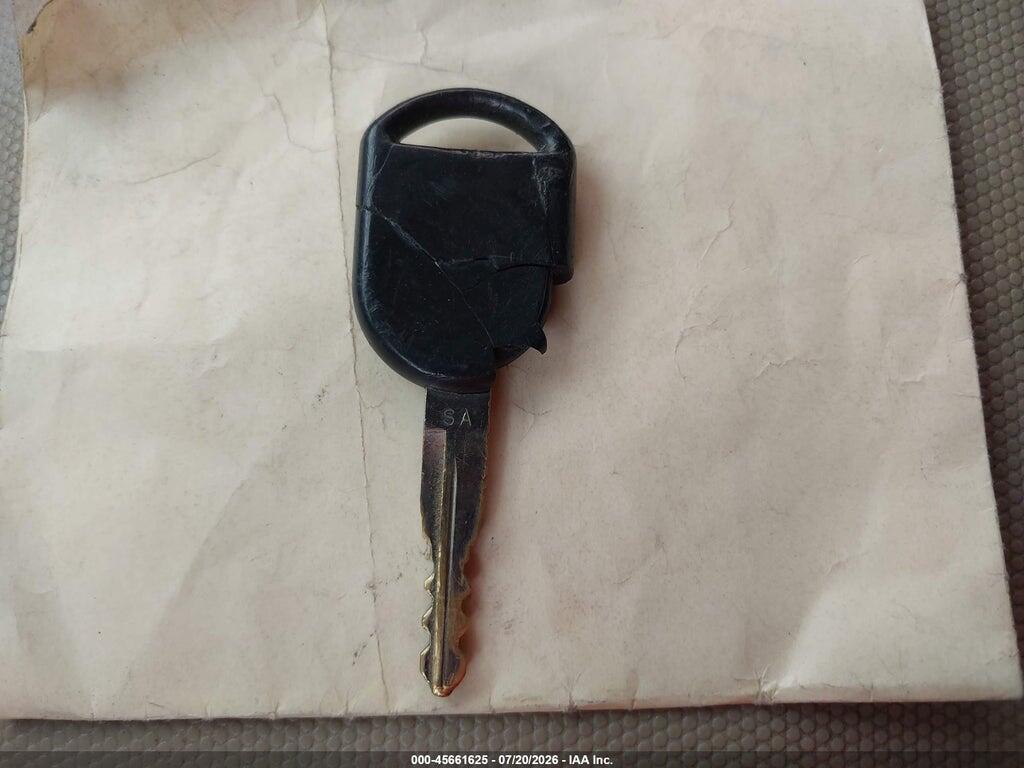 1FMCU0C73CKA58585 2012 FORD ESCAPE photo no. 11