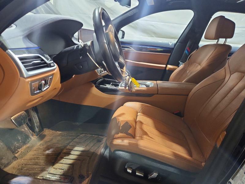 2020 BMW 740 XI — Фото 7 из 13