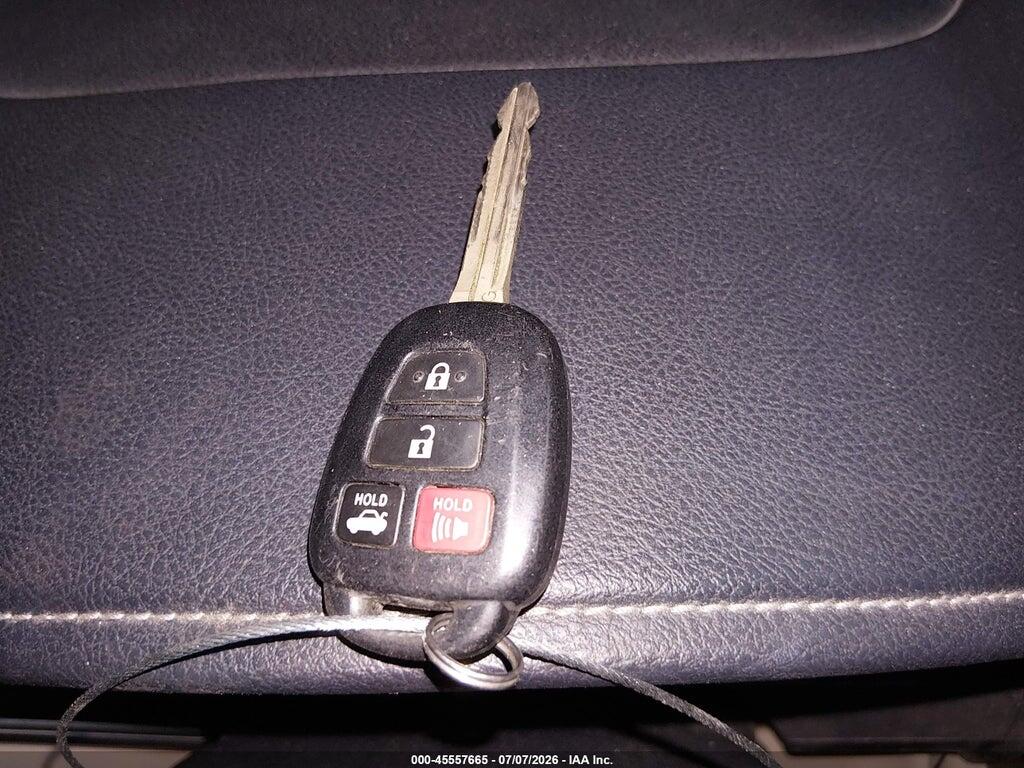 4T1BF1FK0CU126180 2012 TOYOTA CAMRY photo no. 11
