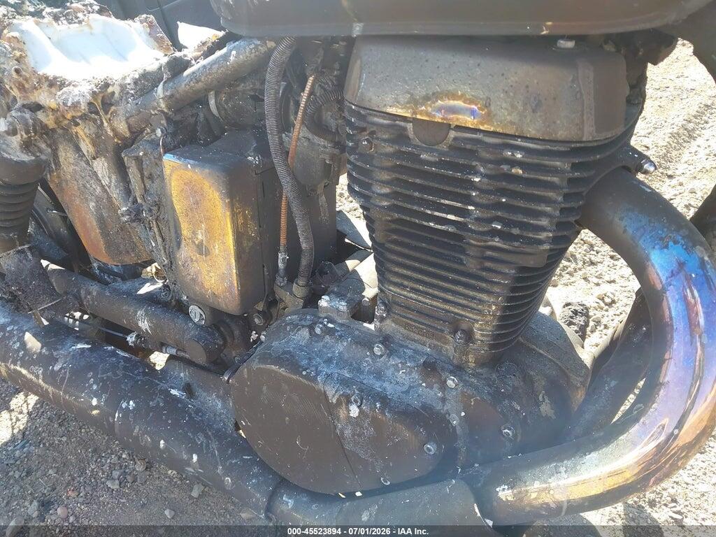JS1NP41A0E2101092 2014 SUZUKI LS650 photo no. 8