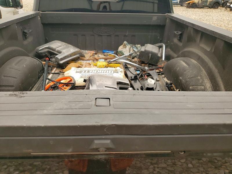 1FT8W3BTXKEF74783 2019 FORD F350 photo no. 10