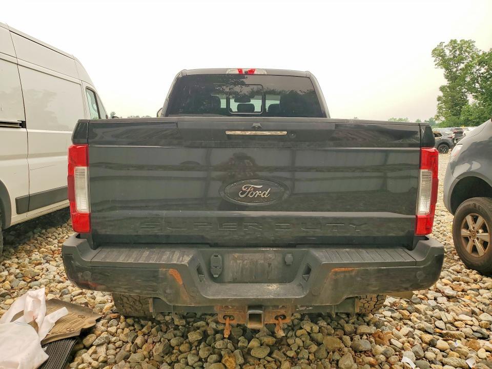 1FT8W3BTXKEF74783 2019 FORD F350 photo no. 6