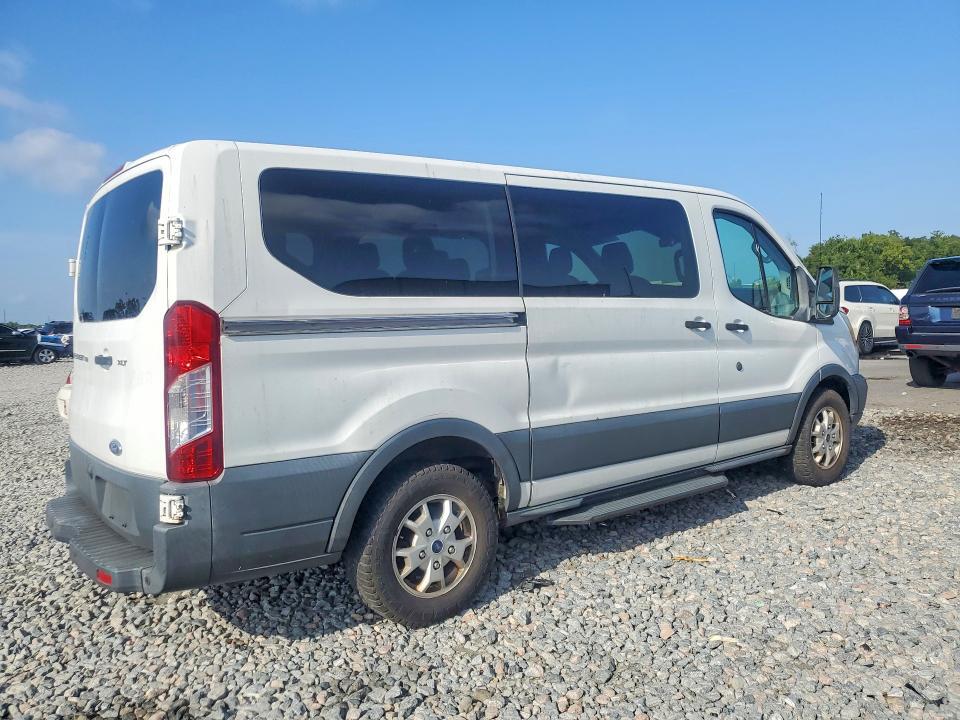2015 FORD TRANSIT T-150 — Фото 3 из 13