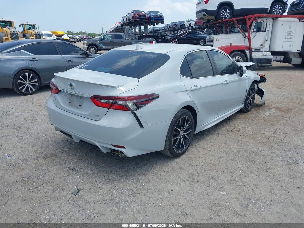 4T1T11AK1NU047985 2022 TOYOTA CAMRY photo no. 4