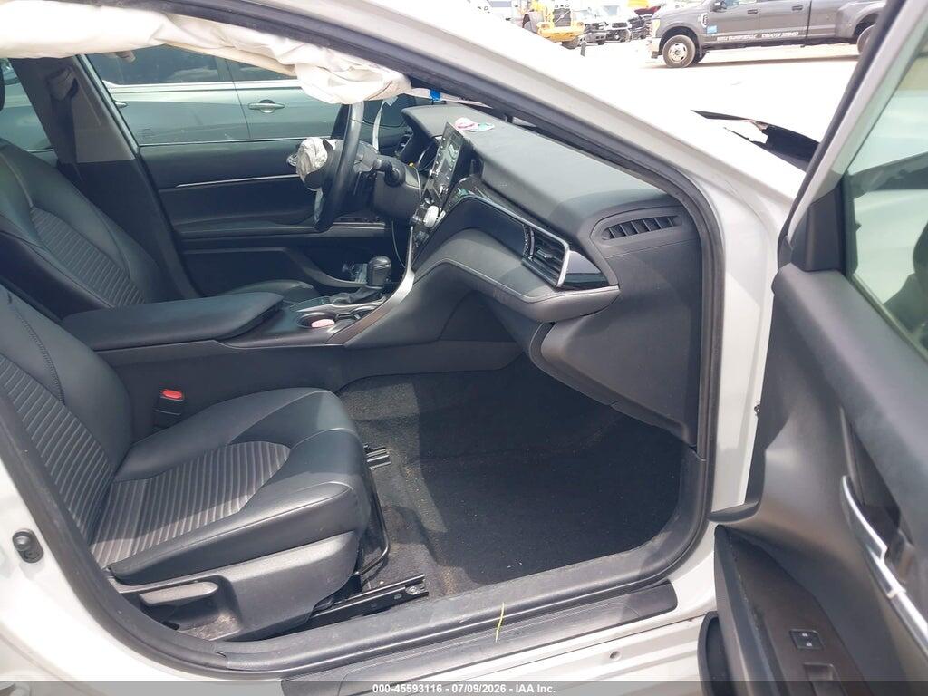 4T1T11AK1NU047985 2022 TOYOTA CAMRY photo no. 5
