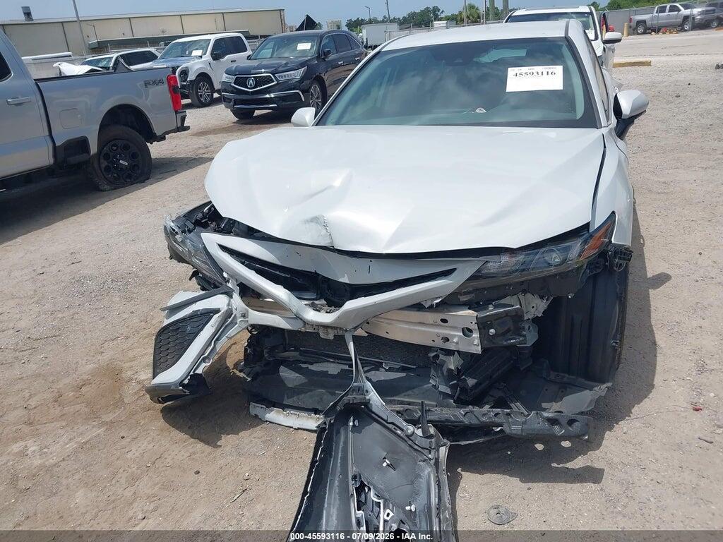 4T1T11AK1NU047985 2022 TOYOTA CAMRY photo no. 6