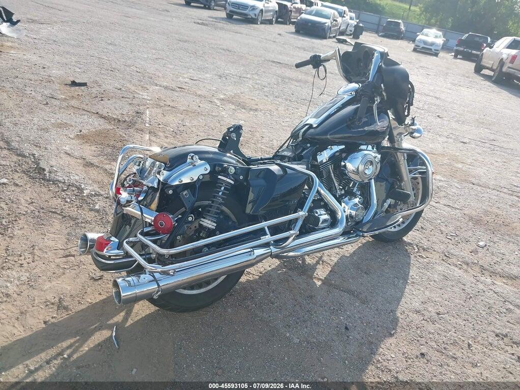 1HD1FF413AB629474 2010 HARLEY-DAVIDSON FLHTC photo no. 4