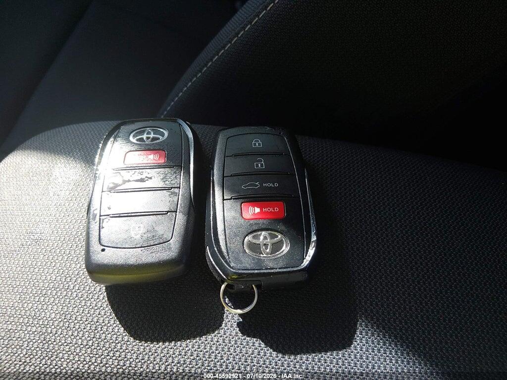 JTDBDMHEXRJ010109 2024 TOYOTA COROLLA photo no. 11