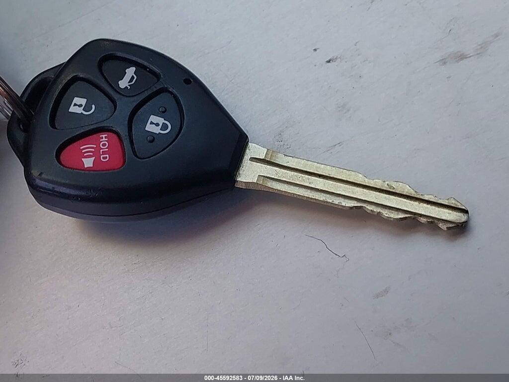 JTDKTUD37CD523394 2012 TOYOTA YARIS photo no. 11