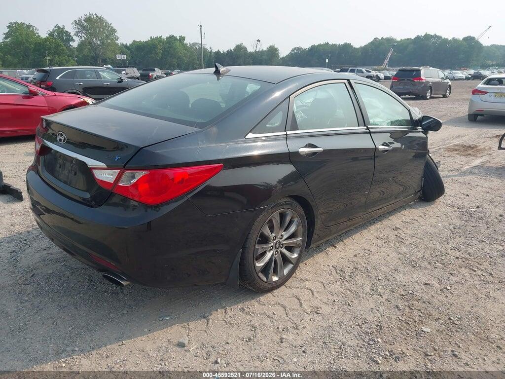 5NPEC4AB8BH262133 2011 HYUNDAI SONATA photo no. 4