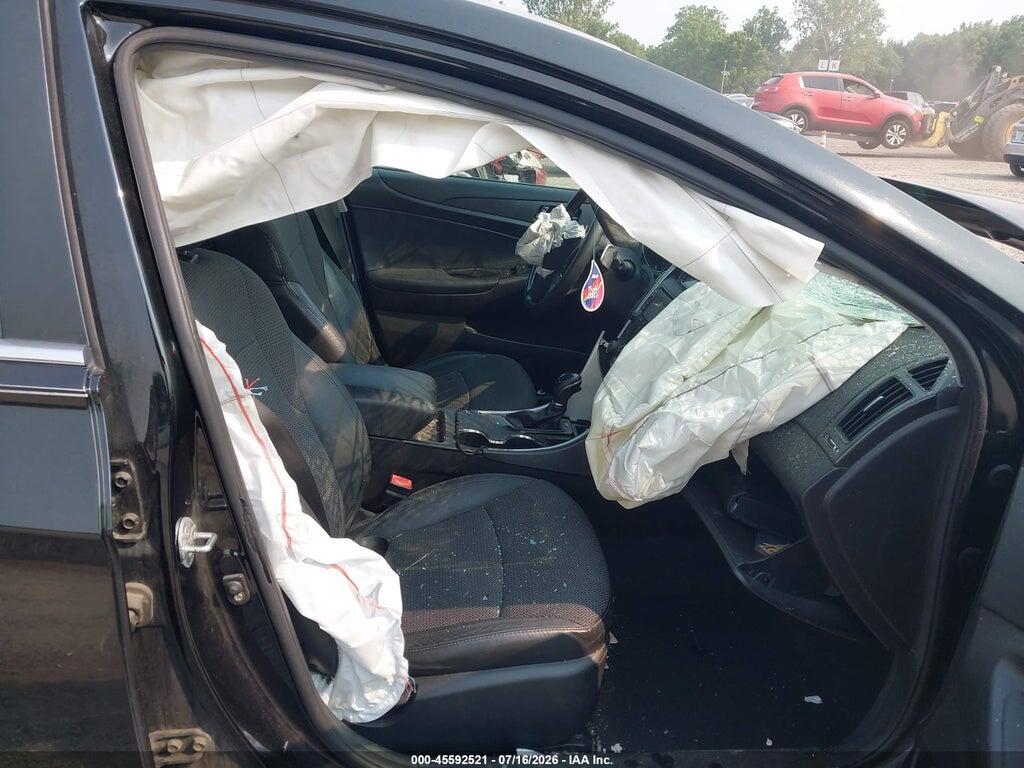 5NPEC4AB8BH262133 2011 HYUNDAI SONATA photo no. 5