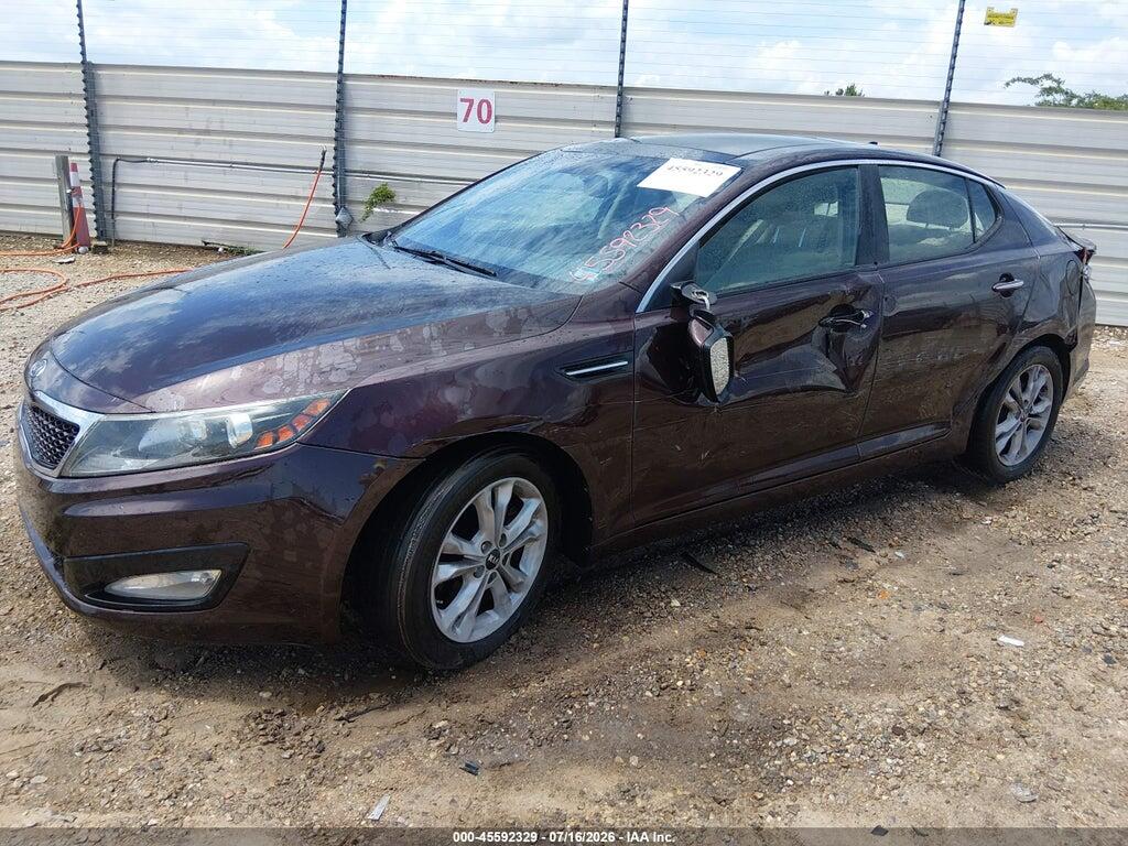 KNAGN4A75B5054304 2011 KIA OPTIMA photo no. 2