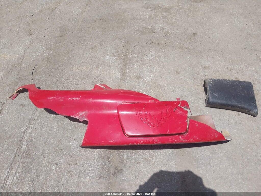 2G2FS32K022124697 2002 PONTIAC FIREBIRD photo no. 11