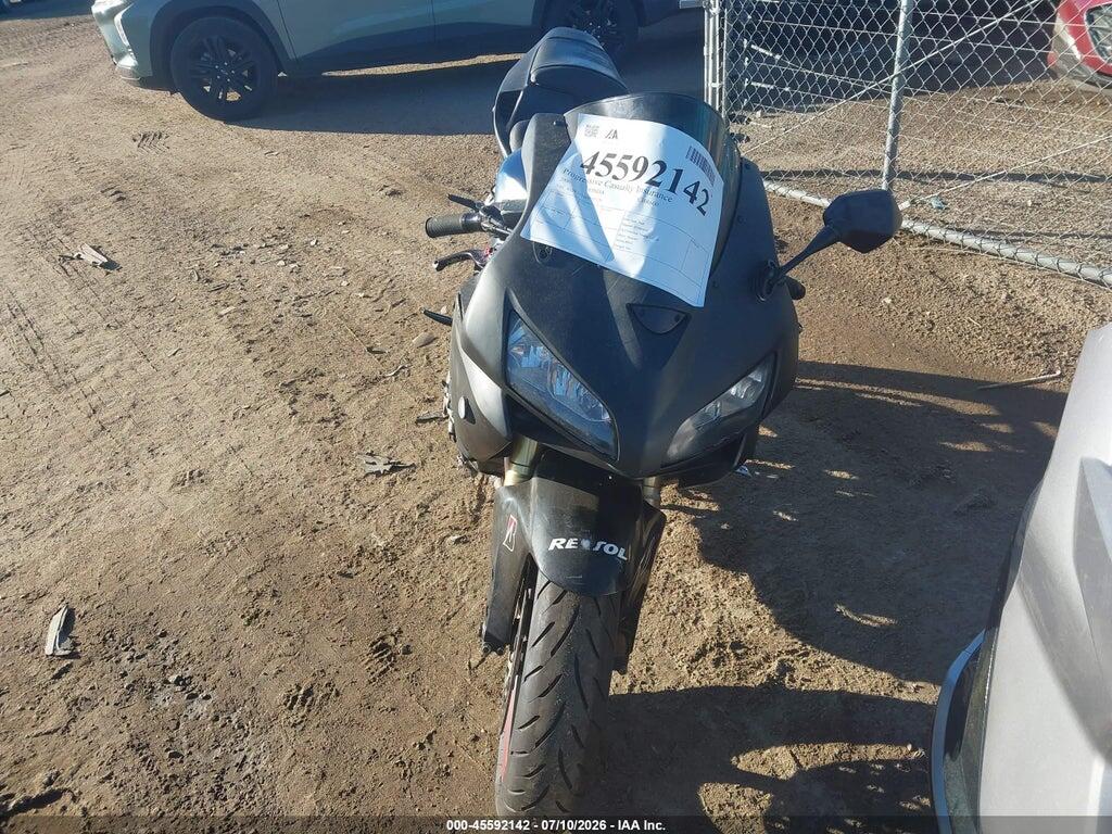 JH2PC37116M301326 2006 HONDA CBR600 photo no. 5
