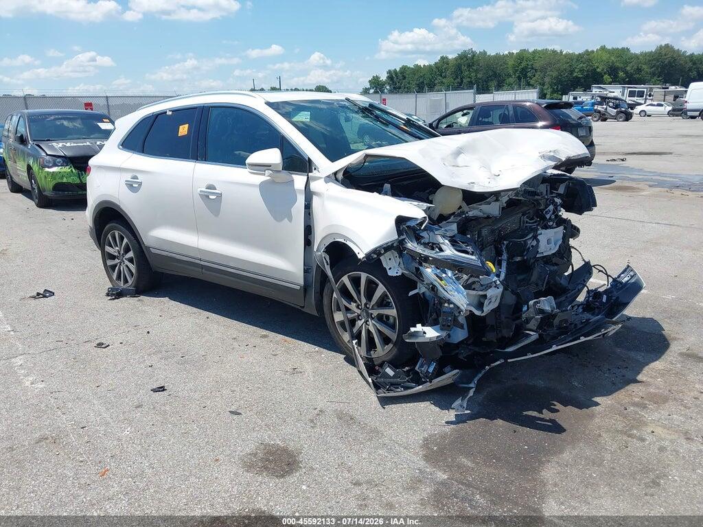 5LMCJ3C93KUL21167 2019 LINCOLN MKC photo no. 1