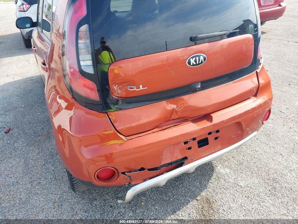 KNDJP3A53J7554086 2018 KIA SOUL photo no. 6