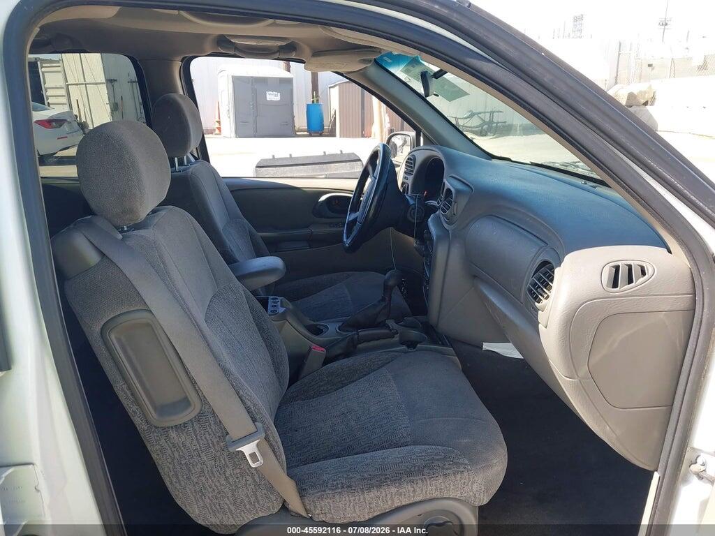 1GNDS13S832394782 2003 CHEVROLET TRAILBLAZER photo no. 5