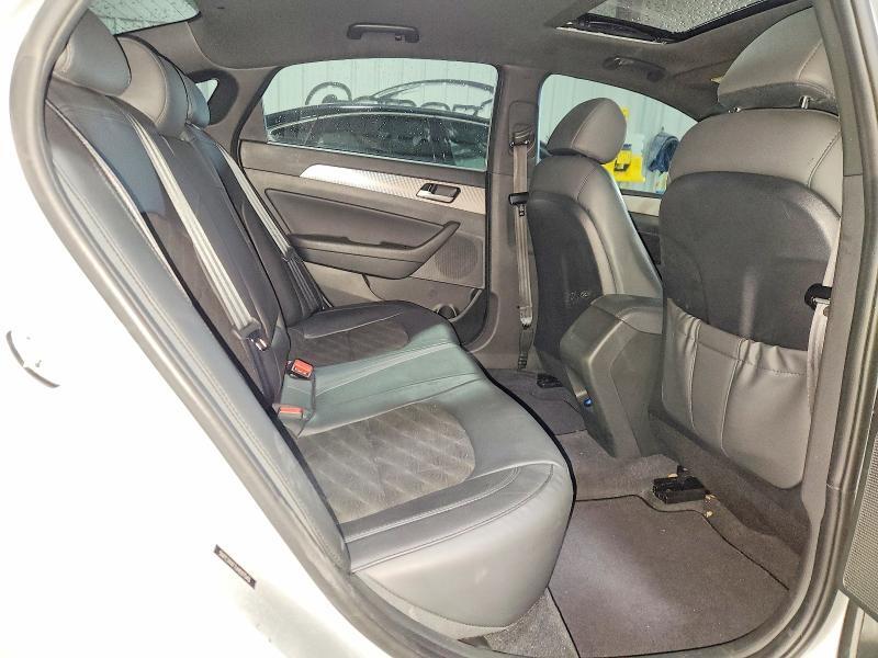 2018 HYUNDAI SONATA SPORT — Фото 10 из 12