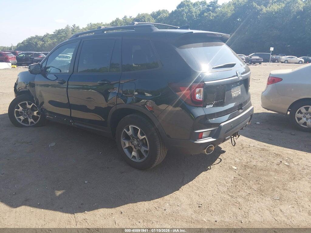 5FNYF8H68PB027015 2023 HONDA PASSPORT photo no. 3