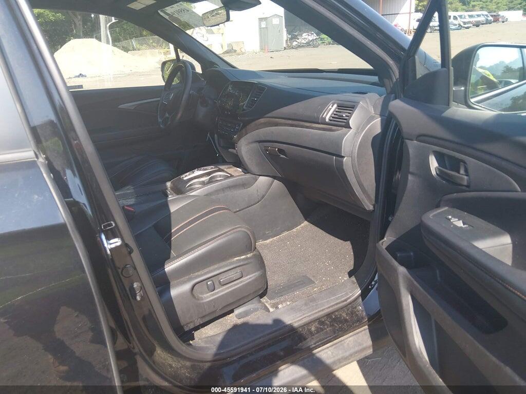 5FNYF8H68PB027015 2023 HONDA PASSPORT photo no. 5
