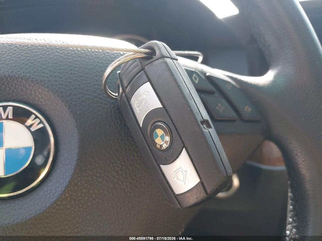 WBANU5C51ABY65402 2010 BMW 528I photo no. 11