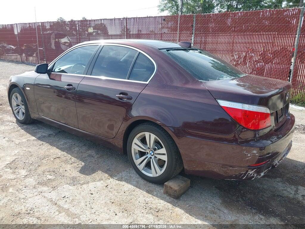 WBANU5C51ABY65402 2010 BMW 528I photo no. 3