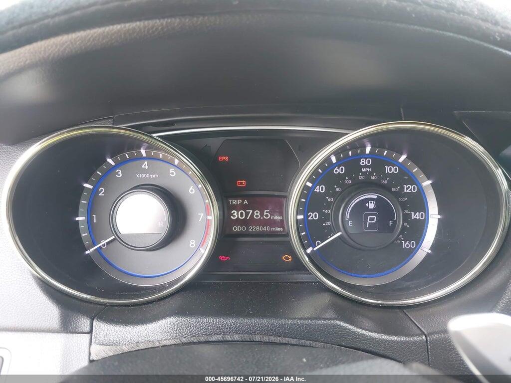 5NPEC4AB4CH483892 2012 HYUNDAI SONATA photo no. 7
