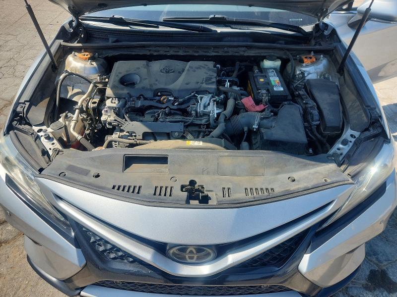 2018 TOYOTA CAMRY XSE — Фото 11 из 12