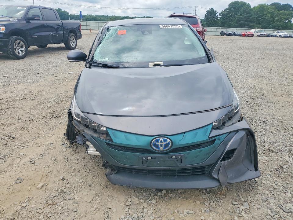 2017 TOYOTA PRIUS PRIME PREMIUM — Фото 5 из 12