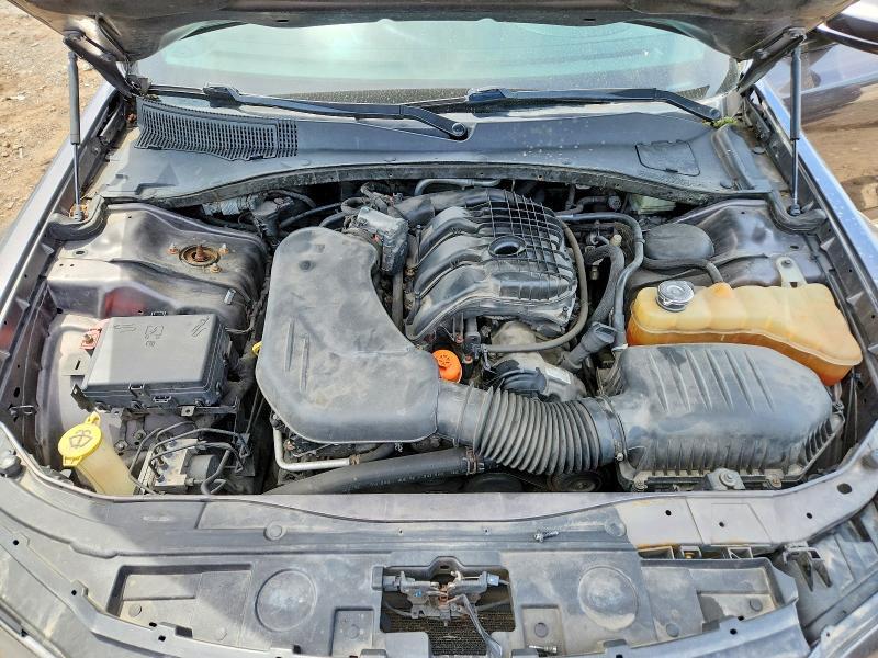 2C3CCAGG9GH261960 2016 CHRYSLER 300 photo no. 11
