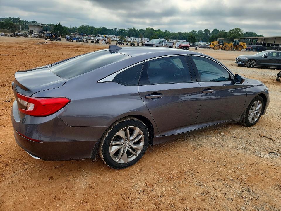 1HGCV1F18KA169864 2019 HONDA ACCORD photo no. 3