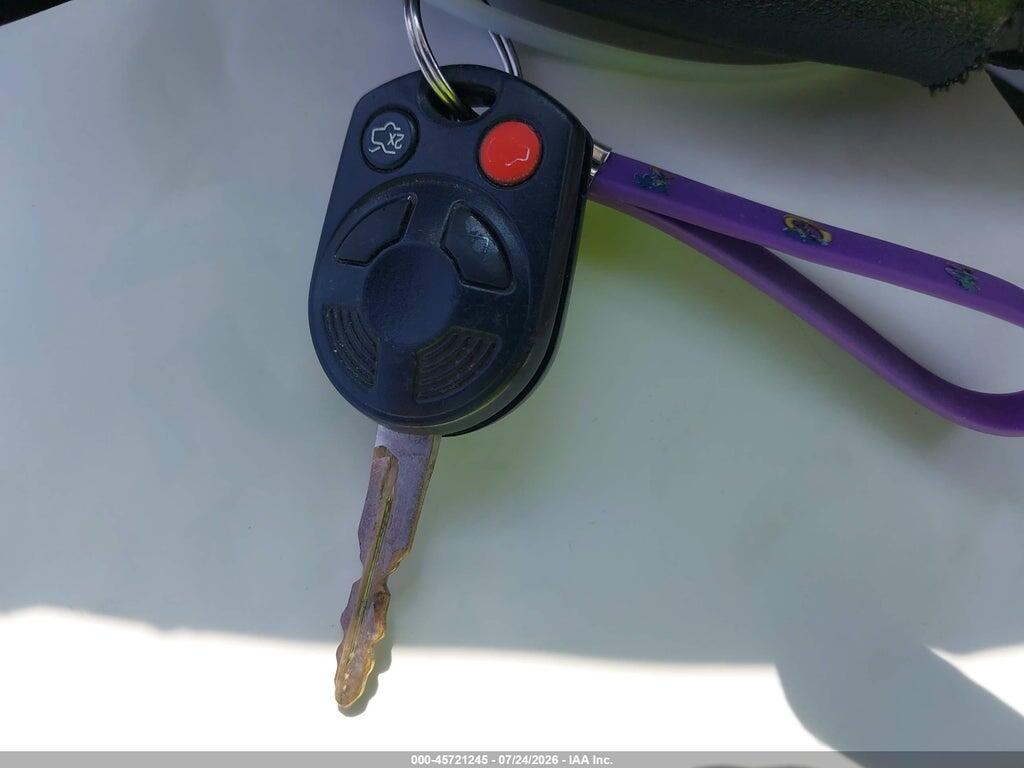 1FMCU9D76AKA09025 2010 FORD ESCAPE photo no. 11