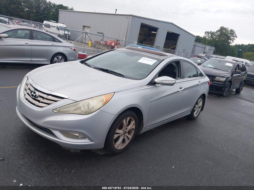 5NPEC4AC0BH190742 2011 HYUNDAI SONATA photo no. 2