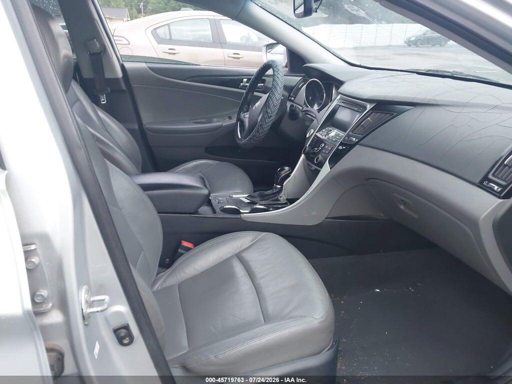 5NPEC4AC0BH190742 2011 HYUNDAI SONATA photo no. 5