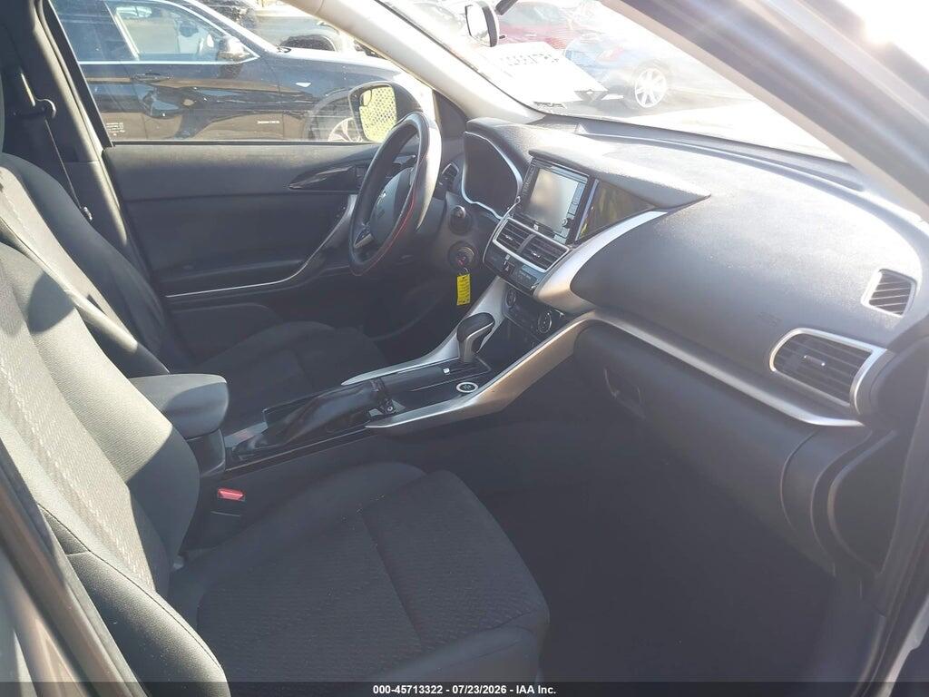 JA4AT3AA3LZ021777 2020 MITSUBISHI ECLIPSE CROSS photo no. 5