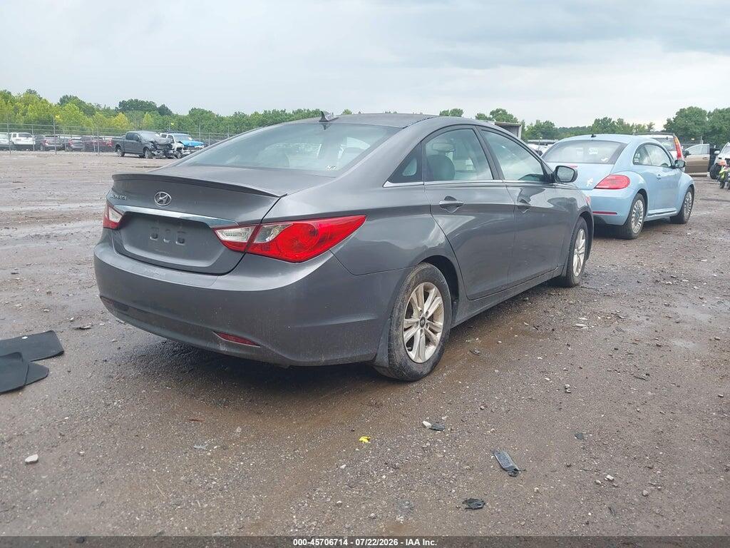 5NPEB4AC1DH664185 2013 HYUNDAI SONATA photo no. 4