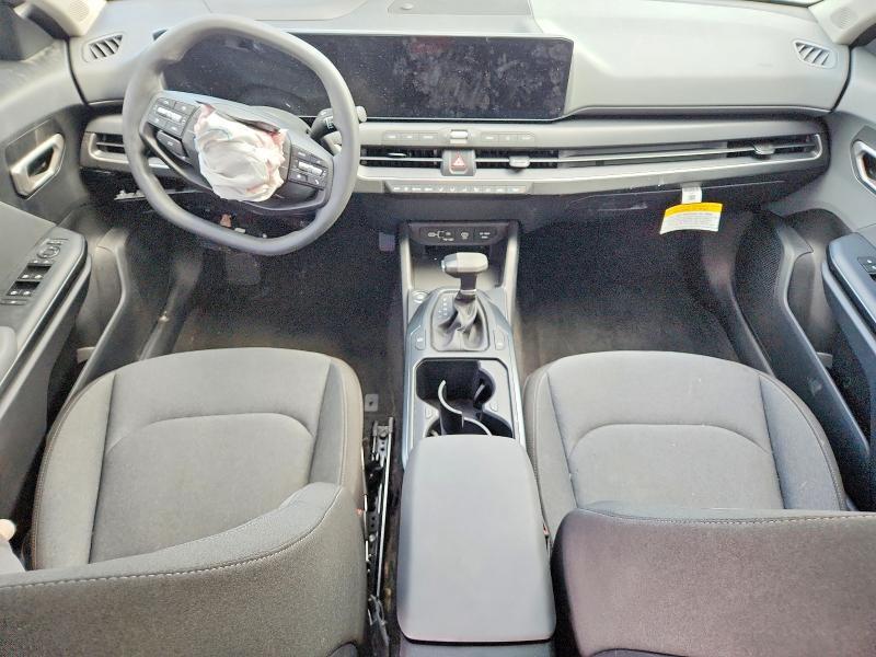 2025 KIA K4 LXS — Фото 8 из 12
