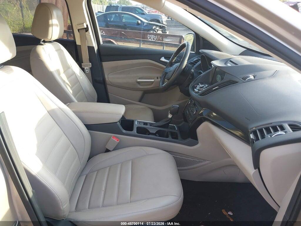 1FMCU0JD4HUE71491 2017 FORD ESCAPE photo no. 5