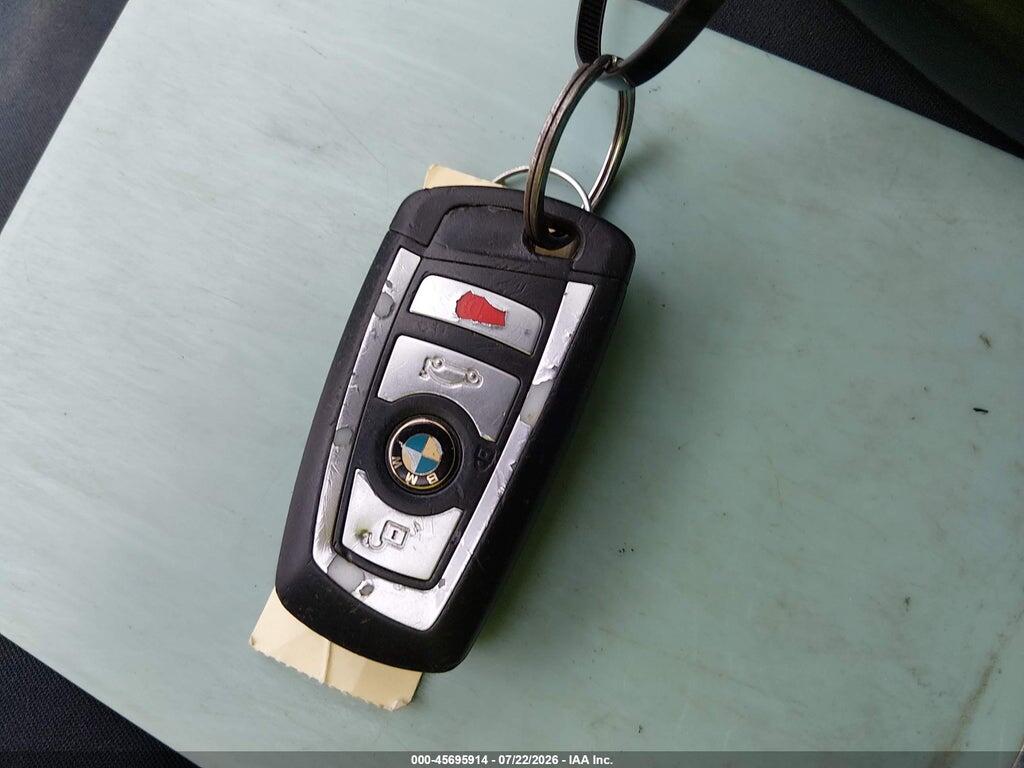 WBAYF8C54DDE59358 2013 BMW 750LI photo no. 11
