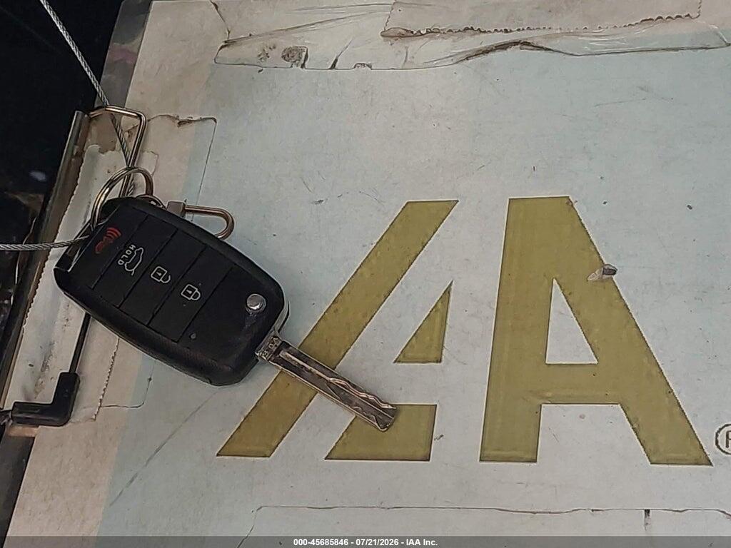 KNDJN2A28E7032808 2014 KIA SOUL photo no. 11