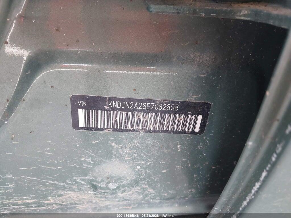 KNDJN2A28E7032808 2014 KIA SOUL photo no. 9
